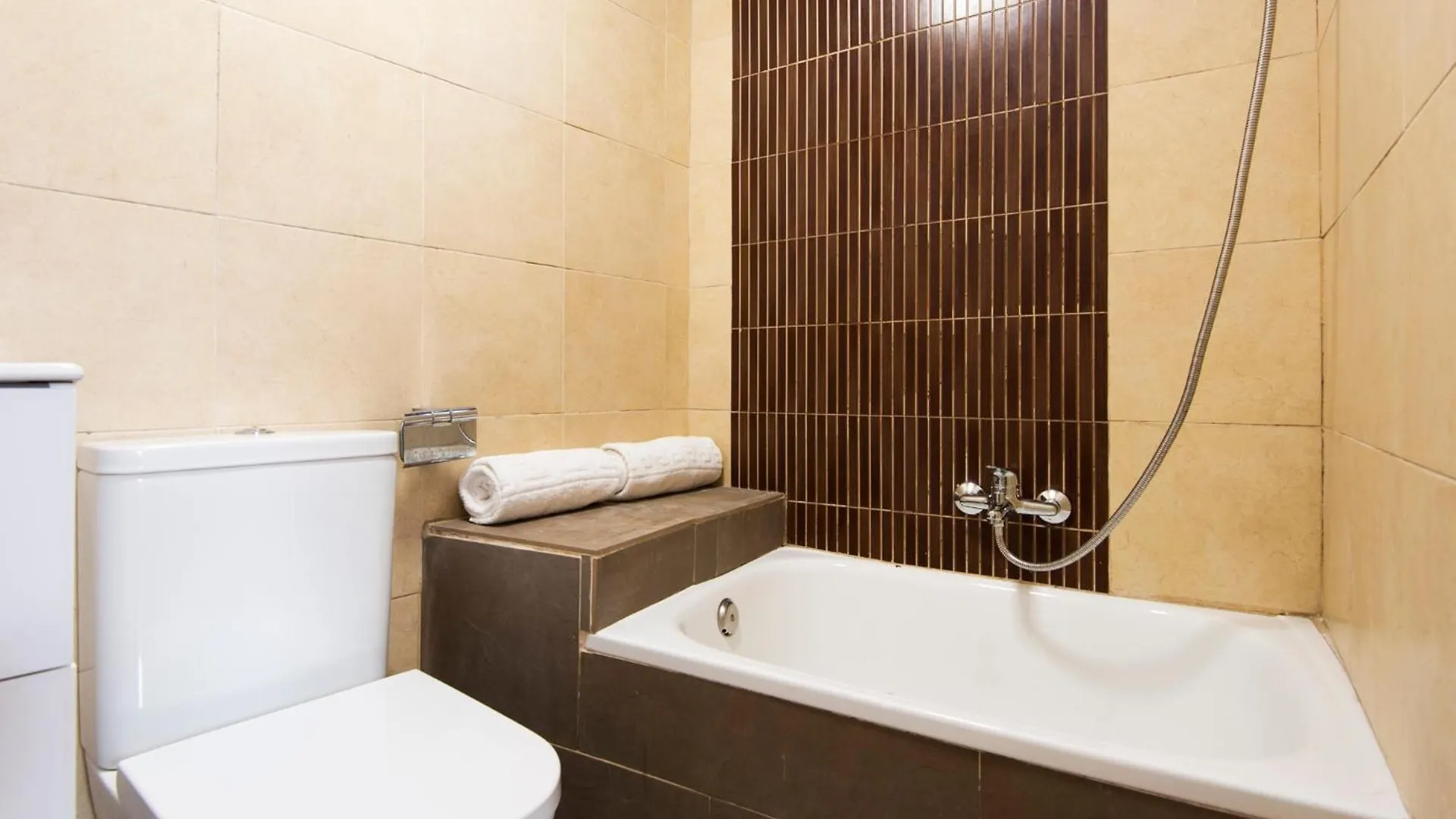 Picasso Square Penthouse, Sunny Terrace In The City Center Lägenhet Málaga 0*,  Spanien